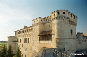 Castillo de Cuéllar desde la muralla. Foto Figaredo, Gijón